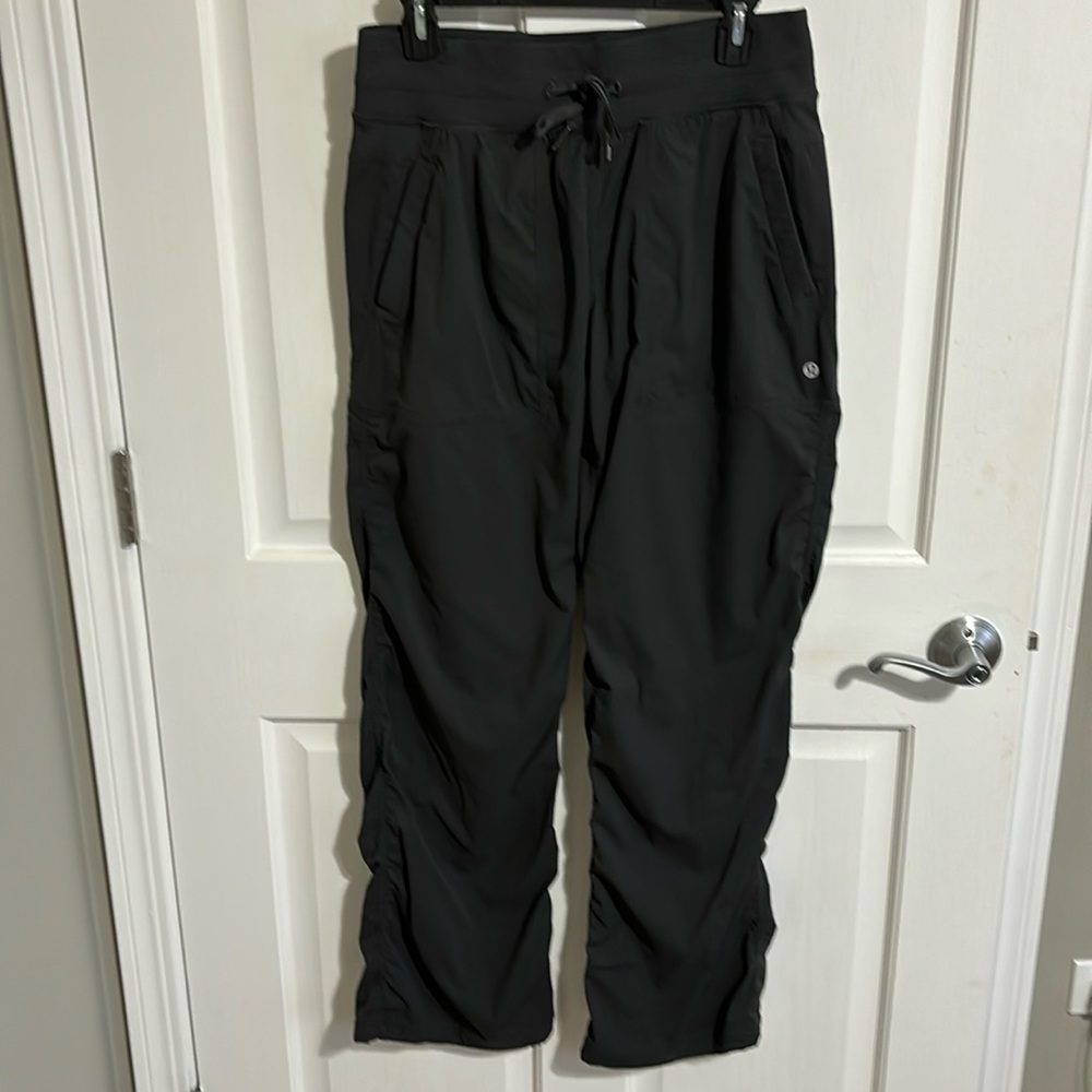 Dance Studio Mid-Rise Pant Regular length